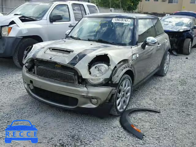 2010 MINI COOPER S WMWMF7C57ATZ70134 image 1