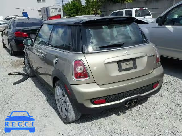 2010 MINI COOPER S WMWMF7C57ATZ70134 image 2