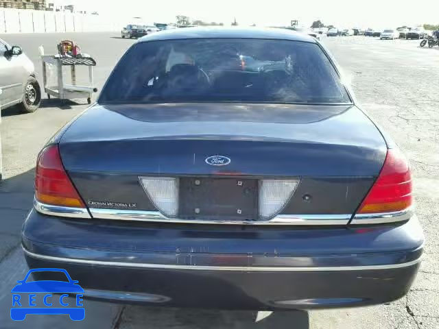 1999 FORD CROWN VICT 2FAFP74W3XX139974 image 9