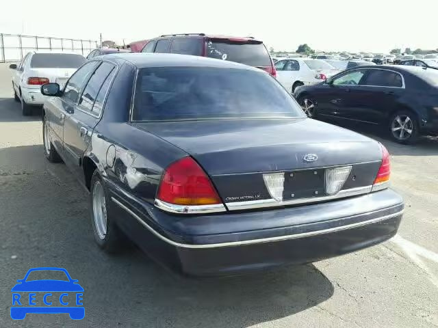1999 FORD CROWN VICT 2FAFP74W3XX139974 image 2