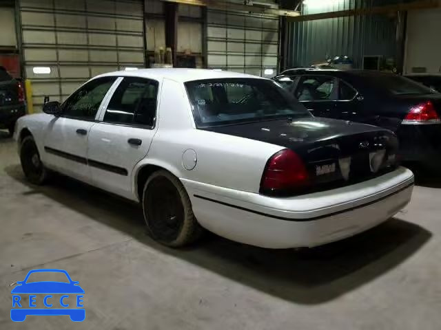 2000 FORD CROWN VIC 2FAFP71W9YX201268 image 2