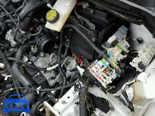 2017 FORD ESCAPE TIT 1FMCU0JDXHUB14400 image 8