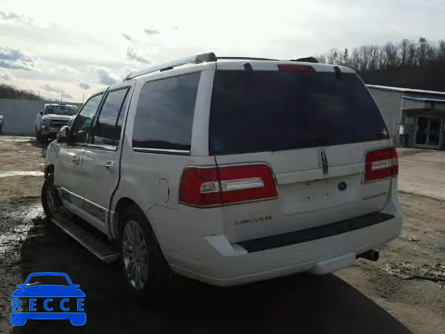 2011 LINCOLN NAVIGATOR 5LMJJ2J54BEJ08577 Bild 2