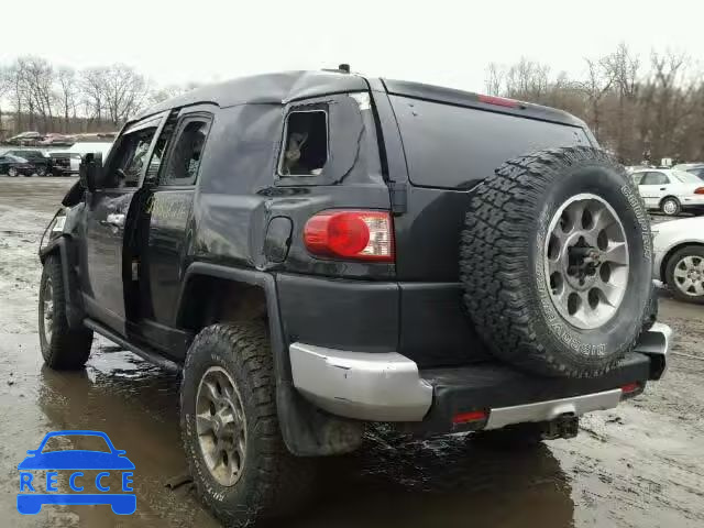 2011 TOYOTA FJ CRUISER JTEBU4BF2BK106118 image 2