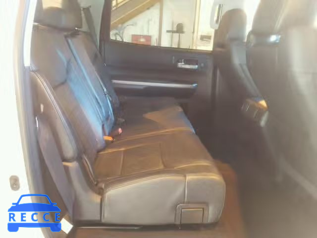 2017 TOYOTA TUNDRA CREWMAX 5TFHY5F12HX593940 image 5