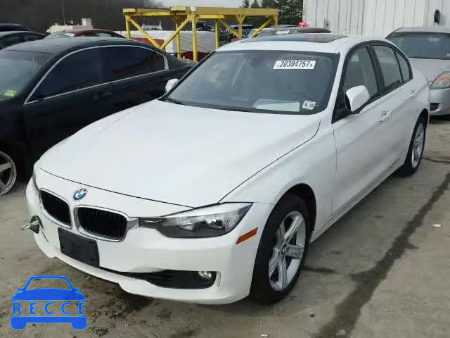 2013 BMW 328XI SULE WBA3B5G50DNS04020 зображення 1