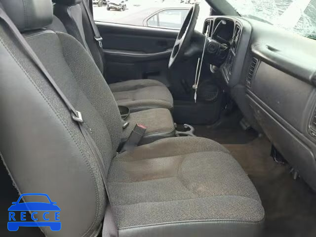 2005 GMC SIERRA C25 1GTHC29U85E136091 image 4