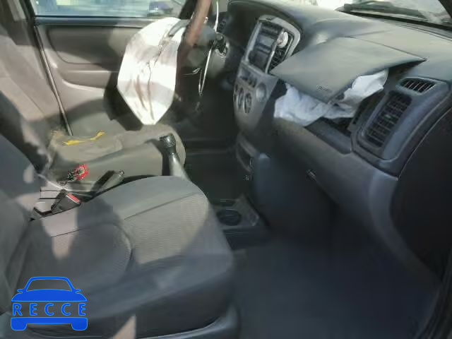 2004 MAZDA TRIBUTE DX 4F2YZ02B24KM02832 image 4