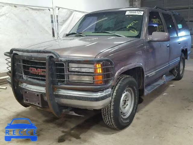 1997 GMC K1500 SUBU 1GDFK16R5VJ716518 Bild 1