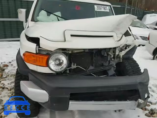 2011 TOYOTA FJ CRUISER JTEBU4BFXBK105363 image 8