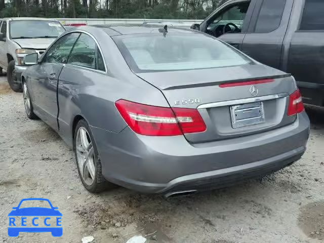 2011 MERCEDES-BENZ E550 WDDKJ7CB4BF068772 image 2