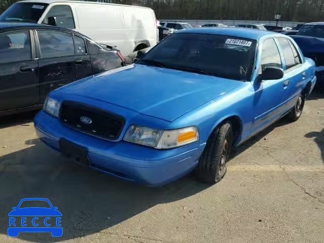 2003 FORD CROWN VIC 2FAFP71W53X200885 image 1