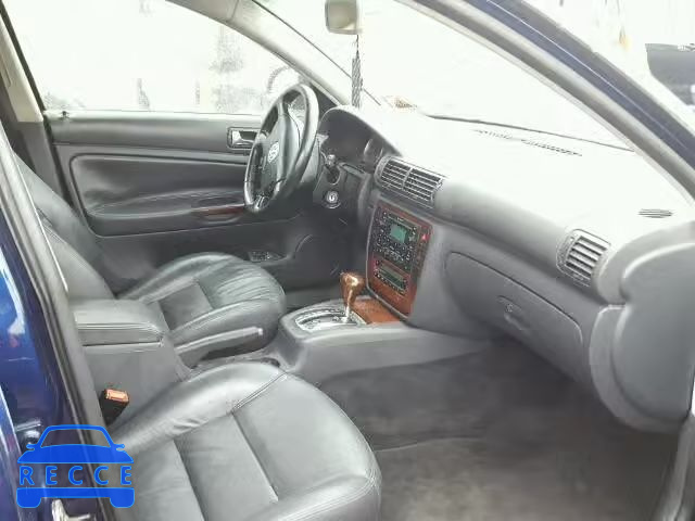 2005 VOLKSWAGEN PASSAT GLX WVWRU63B65P058978 зображення 4