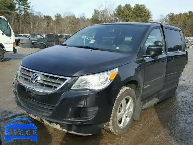 2011 VOLKSWAGEN ROUTAN SEL 2V4RW5DG0BR658474 image 1