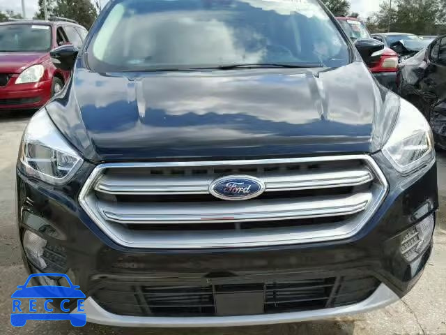 2017 FORD ESCAPE TIT 1FMCU0J95HUA88851 image 8