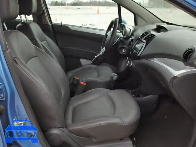 2013 CHEVROLET SPARK 2LT KL8CF6S90DC523977 image 4