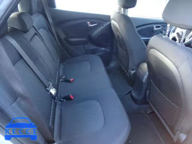 2012 HYUNDAI TUCSON GL KM8JTCAC3CU475771 image 5