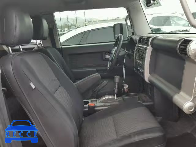 2010 TOYOTA FJ CRUISER JTEZU4BF4AK008849 image 4