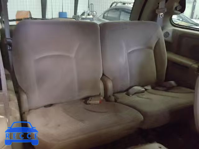 2001 CHRYSLER VOYAGER LX 1C4GJ45301B127343 image 8