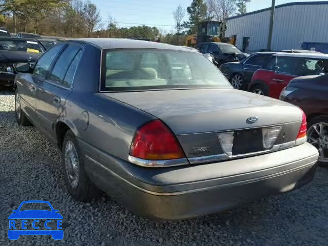 2000 FORD CROWN VICT 2FAFP73W0YX125775 image 2