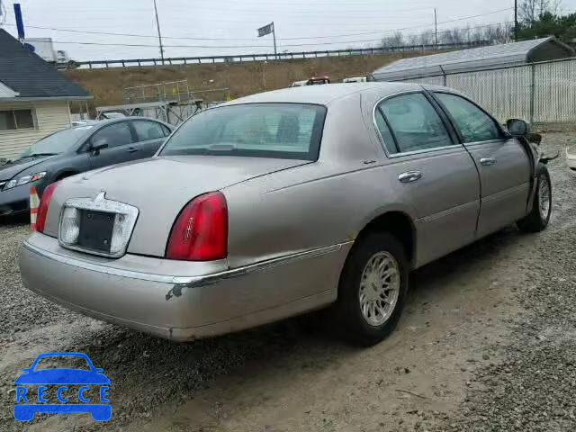 1999 LINCOLN TOWN CAR S 1LNFM82W3XY610545 image 3