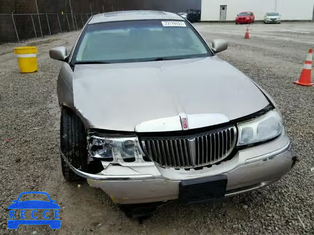 1999 LINCOLN TOWN CAR S 1LNFM82W3XY610545 image 8