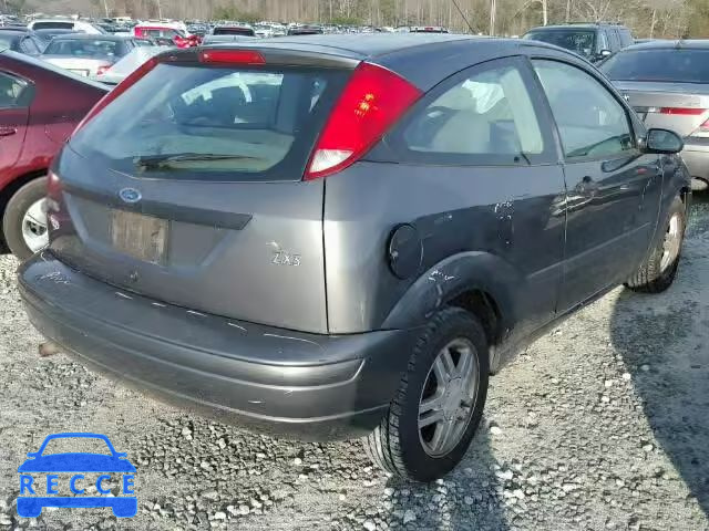 2004 FORD FOCUS ZX3 3FAFP313X4R107083 image 3