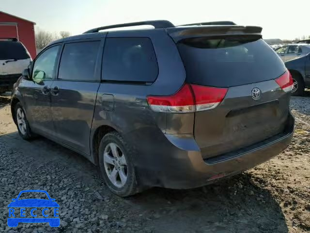 2011 TOYOTA SIENNA 5TDZK3DC0BS162735 image 2