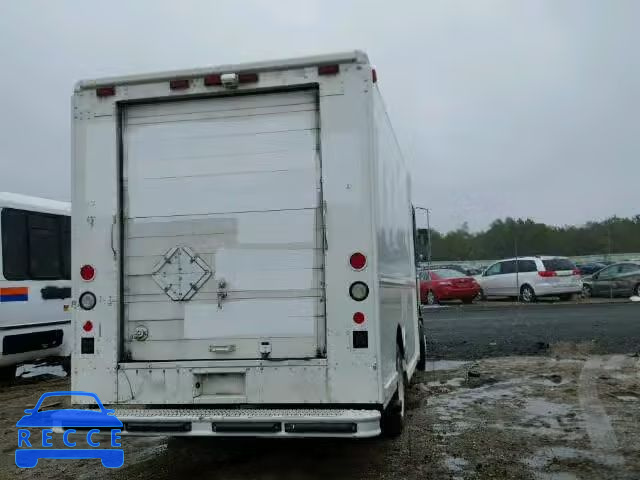 1998 FREIGHTLINER M LINE WAL 4UZA4FF4XWC911817 image 3