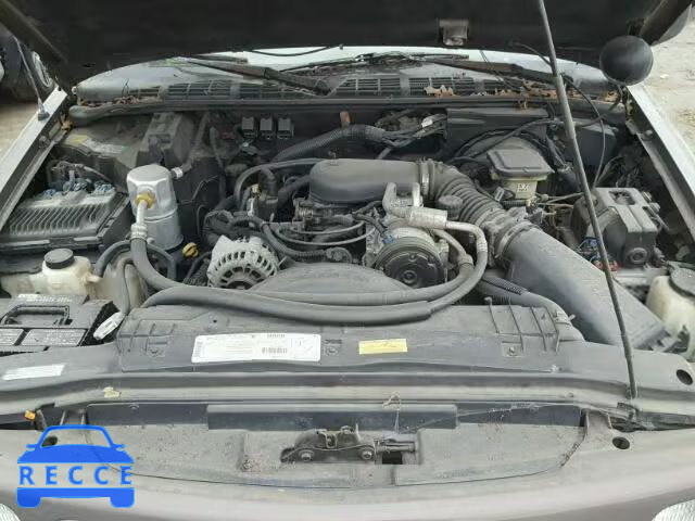 1997 GMC JIMMY 1GKDT13WXV2522150 image 6