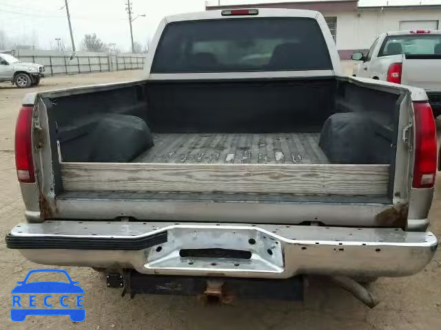 1999 CHEVROLET K2500 1GCGK23J1XF013713 Bild 5