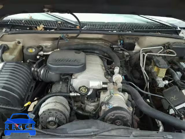 1999 CHEVROLET K2500 1GCGK23J1XF013713 Bild 6