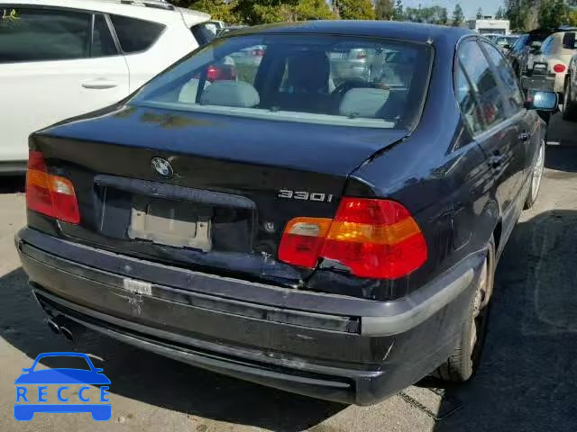 2002 BMW 330I WBAEV53472KM18501 Bild 3
