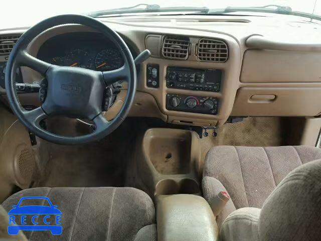 2000 GMC JIMMY 1GKCS18W0YK229790 image 8