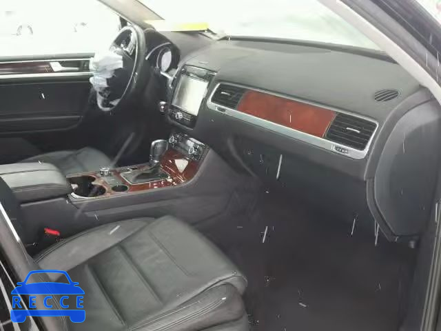 2012 VOLKSWAGEN TOUAREG TD WVGEK9BP9CD010405 image 4