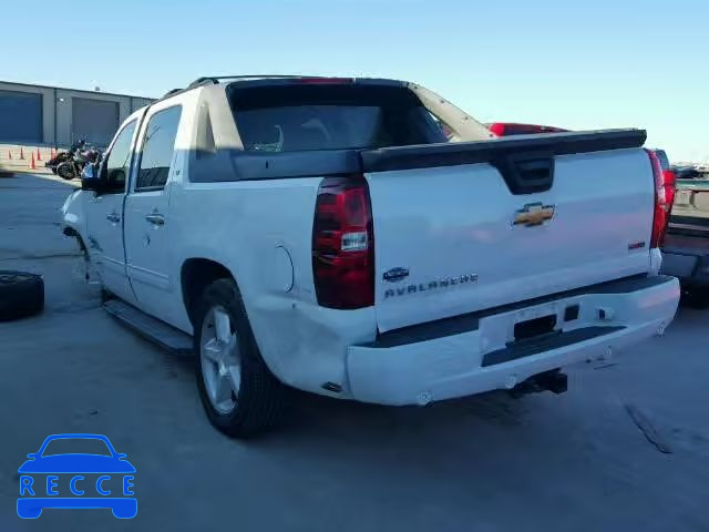 2011 CHEVROLET AVALANCHE 3GNMCFE06BG106415 image 2