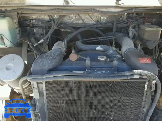 1998 FREIGHTLINER M LINE WAL 4UZA4FF45WC911658 Bild 6