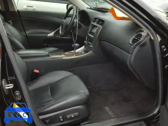 2009 LEXUS IS350 JTHBE262595023075 image 4