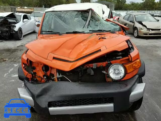 2014 TOYOTA FJ CRUISER JTEBU4BF2EK200990 image 9