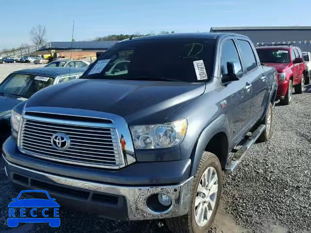 2010 TOYOTA TUNDRA CREWMAX 5TFHW5F13AX138929 image 1