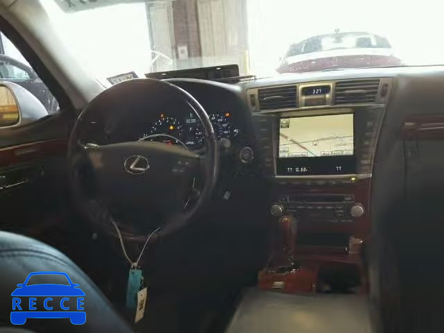 2010 LEXUS LS 460L JTHGL5EF7A5040367 image 8