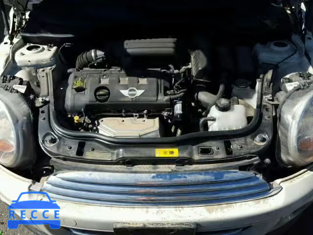 2014 MINI COOPER CLU WMWZF3C56ET492180 image 6