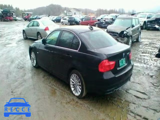 2011 BMW 335D WBAPN7C59BA950836 Bild 2