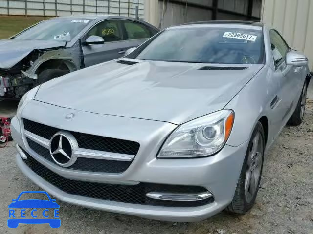 2013 MERCEDES-BENZ SLK250 WDDPK4HA8DF064809 зображення 1