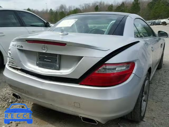 2013 MERCEDES-BENZ SLK250 WDDPK4HA8DF064809 Bild 3