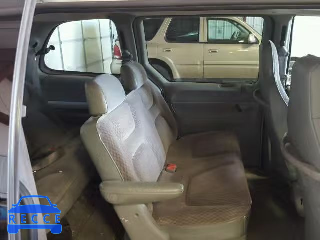 2000 CHRYSLER VOYAGER 2C4GJ25R1YR858495 image 5