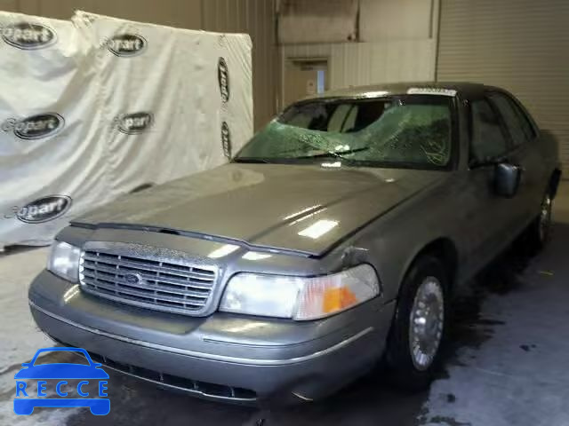 2000 FORD CROWN VICT 2FAFP73W9YX150481 image 1
