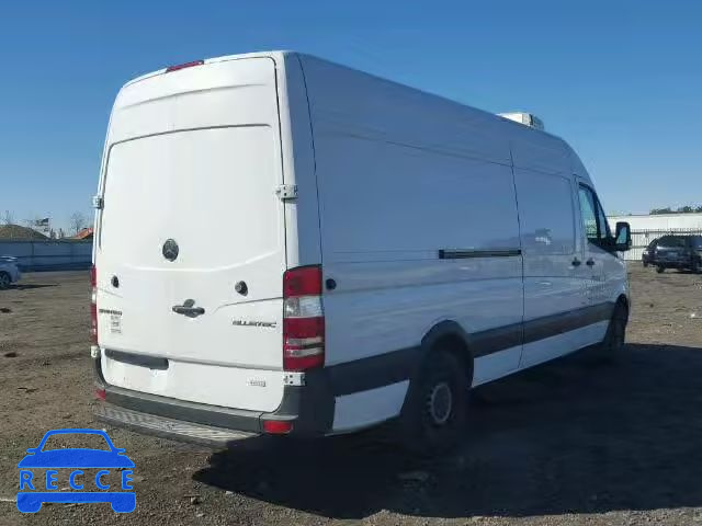 2014 MERCEDES-BENZ SPRINTER 2 WD3PE8CC0E5850929 зображення 3