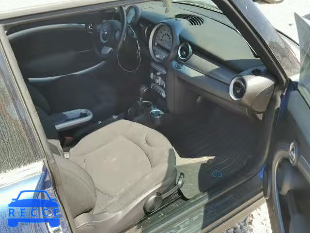 2008 MINI COOPER S WMWMF735X8TV37403 image 4