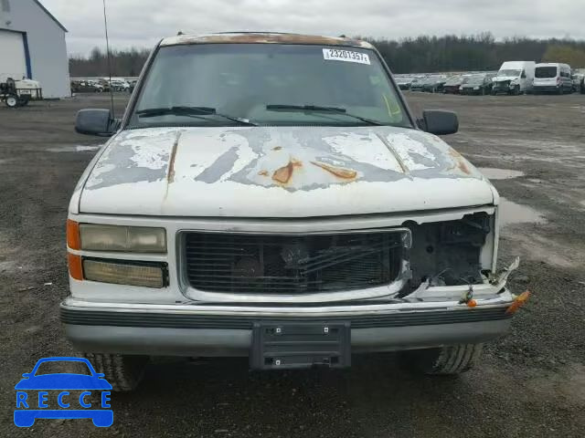 1995 GMC C2500 SUBU 1GKGC26N8SJ716859 Bild 8